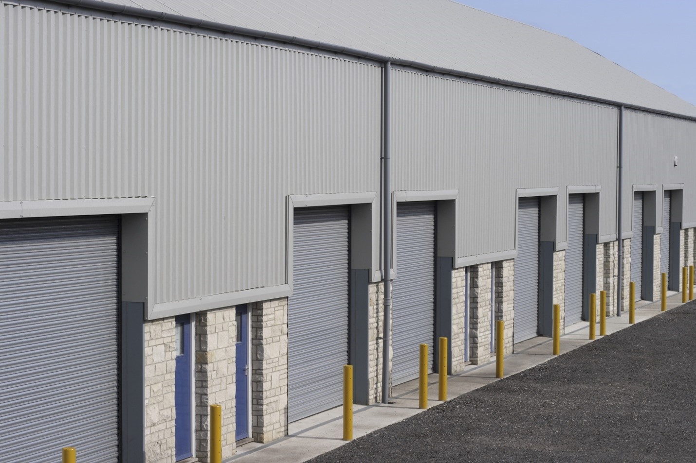 Commercial-Gutters-storage-Jacksonville storage facility gutter system